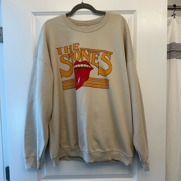 The Rolling Stones Oversized Graphic Sweatshirt - Picture 6 of 9